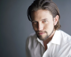 Jackson Rathbone photo #