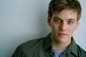 Jake Abel pic #706956