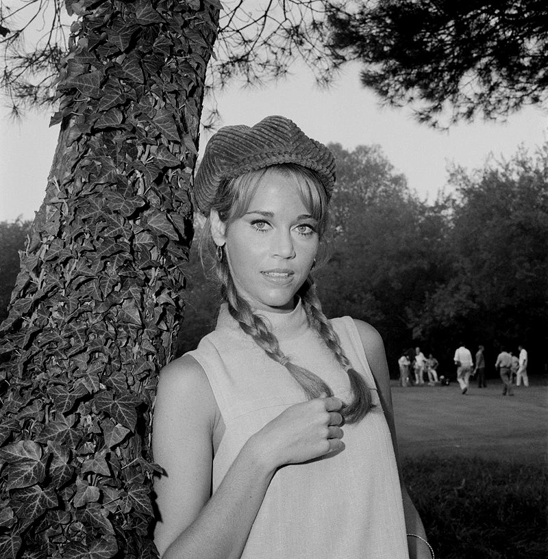 Jane Fonda: pic #143309