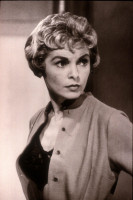 Janet Leigh photo #