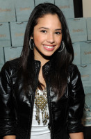 Jasmine Villegas photo #