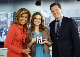 photo 20 in Jenna Fischer gallery [id486032] 2012-05-08
