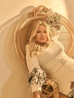 Jennifer Coolidge pic #1309578