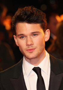 Jeremy Irvine pic #718312