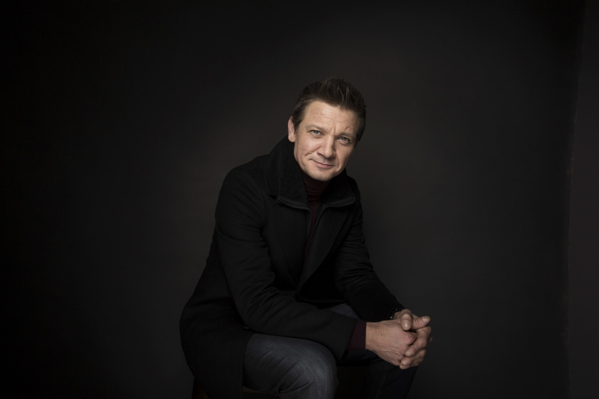 Jeremy Renner: pic #936855