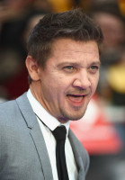 photo 25 in Jeremy Renner gallery [id849317] 2016-04-29