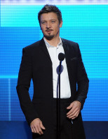 photo 13 in Jeremy Renner gallery [id660109] 2014-01-11