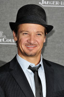 photo 25 in Jeremy Renner gallery [id291287] 2010-09-27
