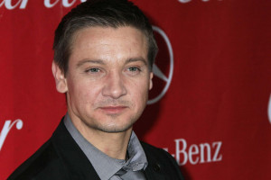 photo 13 in Jeremy Renner gallery [id272237] 2010-07-23