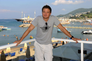 photo 5 in Jeremy Renner gallery [id332653] 2011-01-25