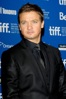 photo 19 in Jeremy Renner gallery [id296285] 2010-10-19