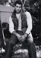 photo 24 in Jesse Metcalf gallery [id311553] 2010-12-02