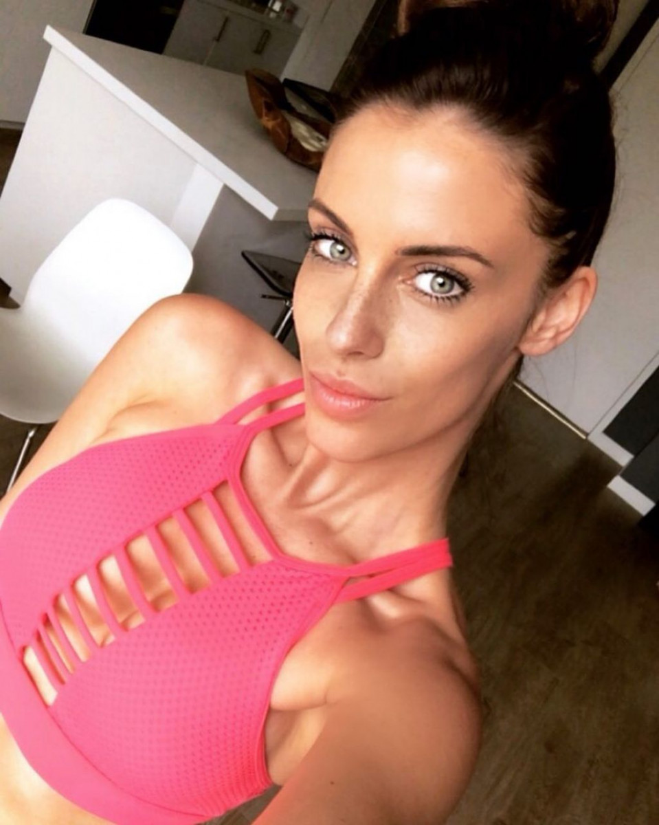 Jessica Lowndes: pic #1042291