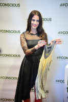 Jessica Lowndes photo #