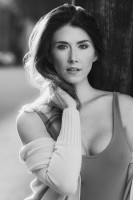 Jewel Staite photo #