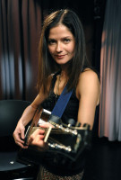 Jill Hennessy photo #