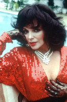 Joan Collins photo #