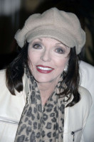 Joan Collins photo #