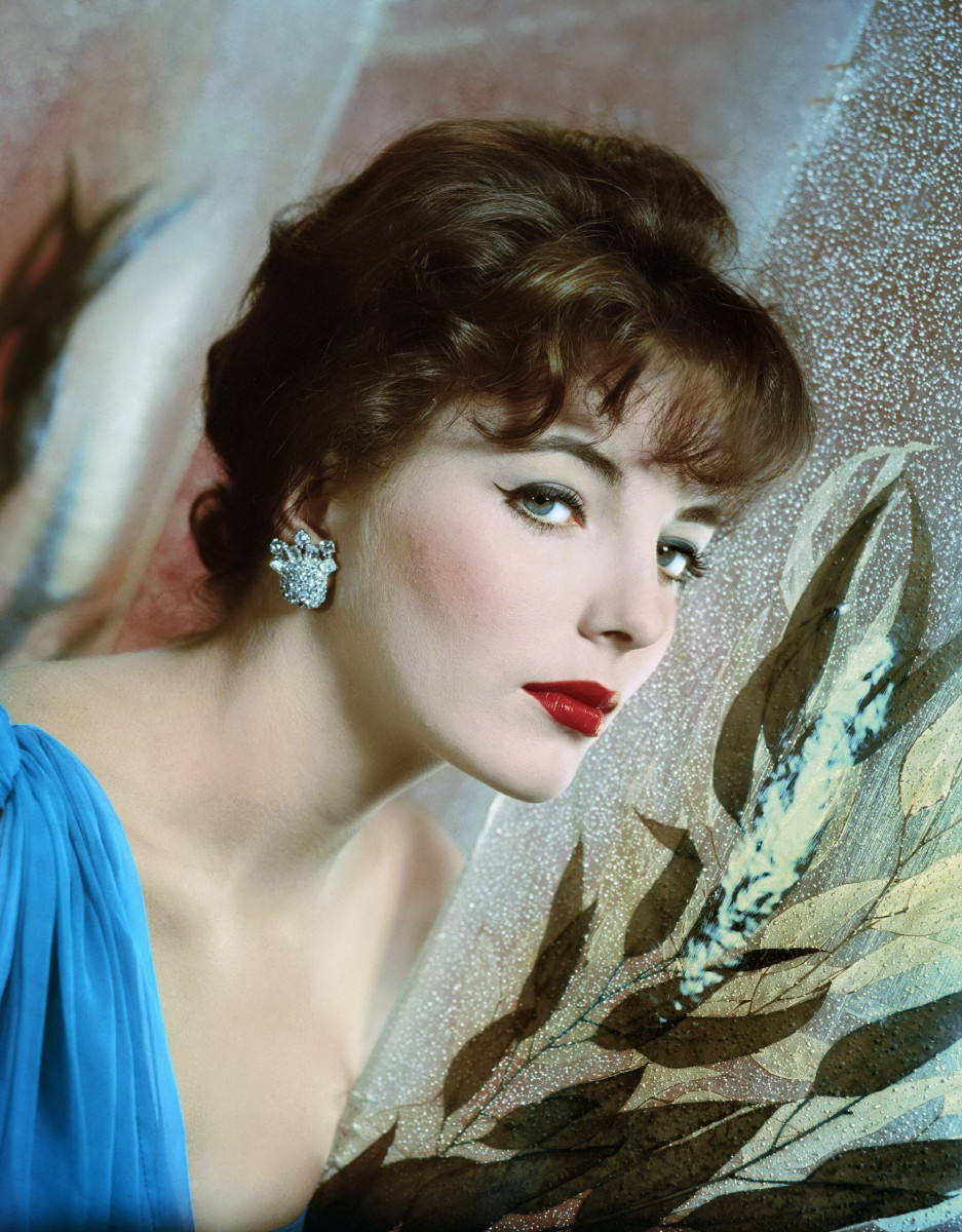 Joan Collins: pic #182429