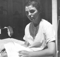 photo 8 in Joan Collins gallery [id1320961] 2023-01-27