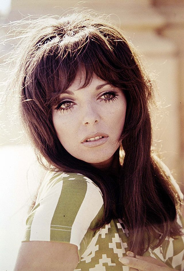Joan Collins: pic #162015