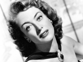 Joan Crawford photo #