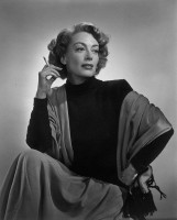 Joan Crawford photo #