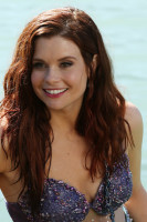 Joanna Garcia photo #