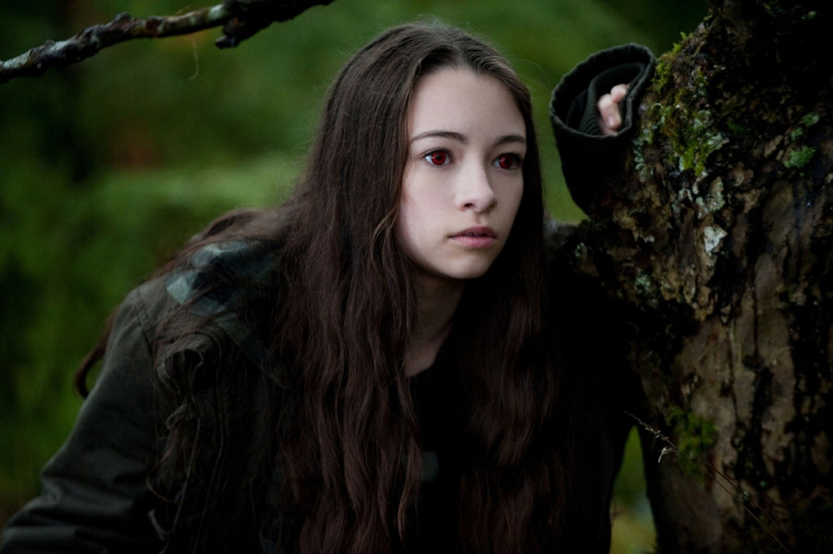 Jodelle Ferland: pic #301718