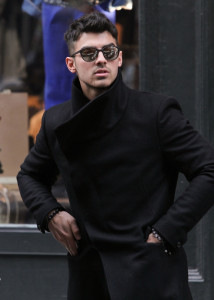 Joe Jonas pic #446296