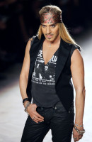 John Galliano pic #525361