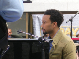 photo 12 in John Legend gallery [id121109] 2008-12-17