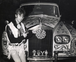 photo 26 in John Lennon gallery [id588642] 2013-03-29
