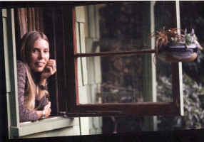 Joni Mitchell pic #380441