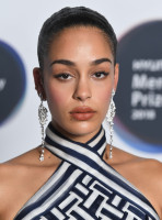 Jorja Smith photo #