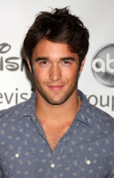 Joshua Bowman photo #