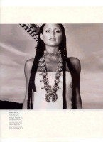 Josie Maran photo #