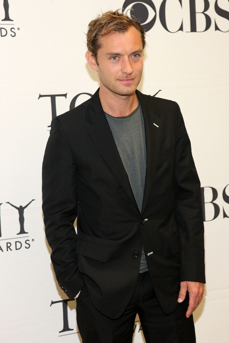 Jude Law: pic #427111