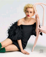 Julia Garner photo #