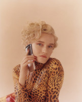 Julia Garner photo #