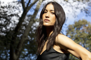 Julia Jones pic #1294347