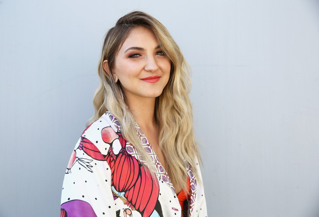 Julia Michaels: pic #1009701