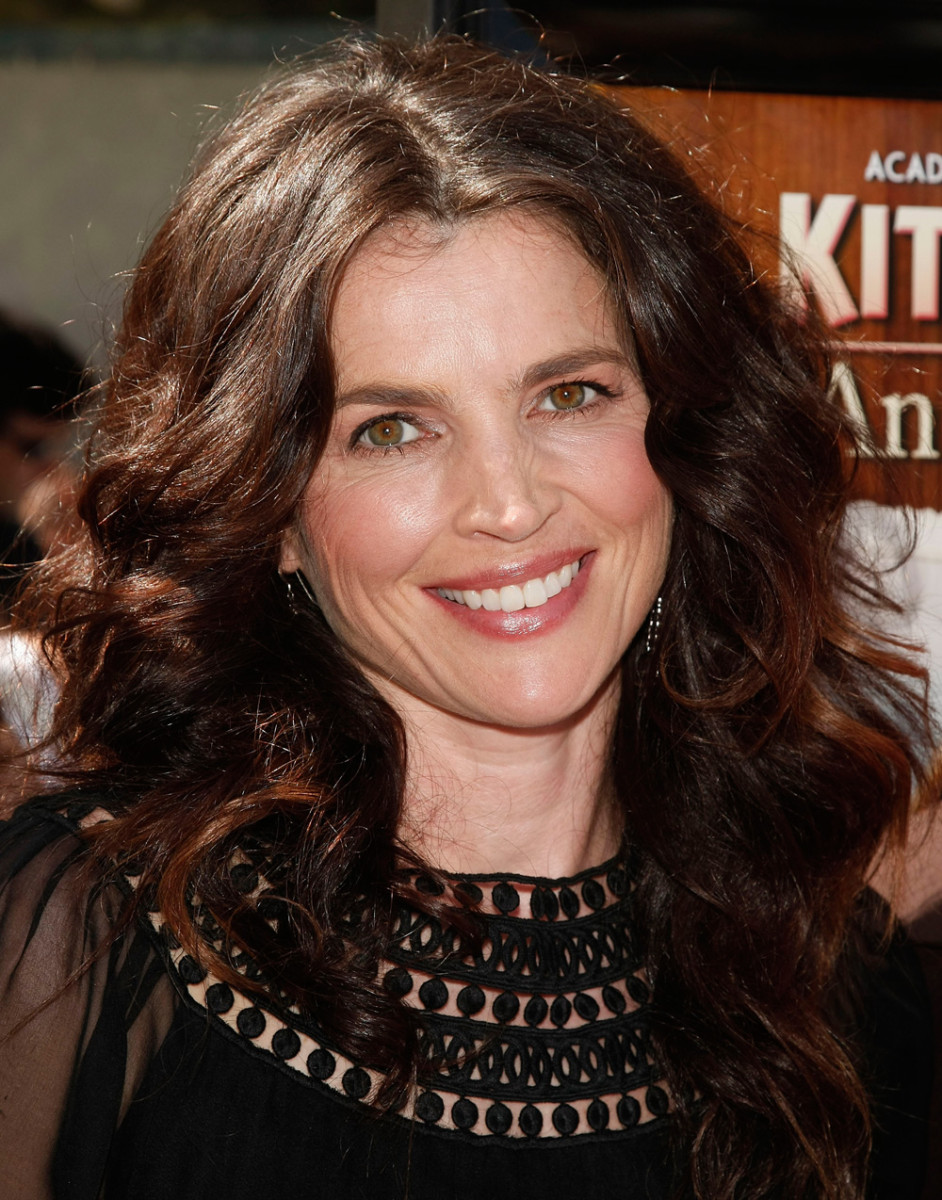 Julia Ormond: pic #214986