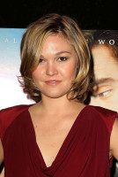 Julia Stiles photo #