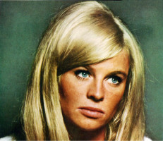 Julie Christie photo #