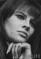 Julie Christie photo #