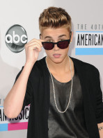 photo 16 in Justin Bieber gallery [id641760] 2013-10-24