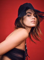 Kaia Gerber photo #