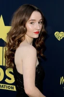 Kaitlyn Dever photo #