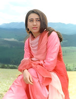 Karisma Kapoor photo #